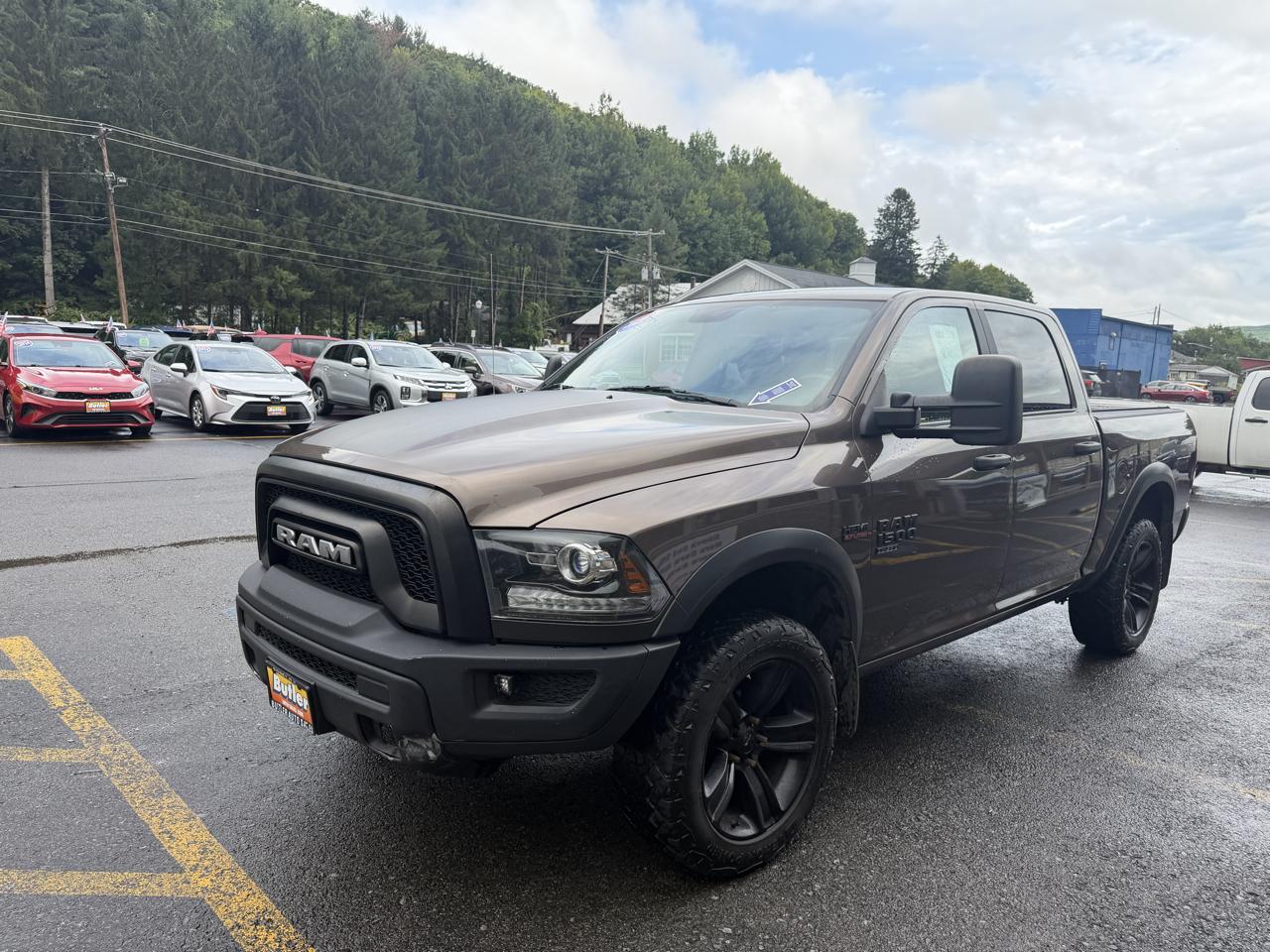 RAM 1500 Classic Tradesman Crew Cab SWB 4WD 2021