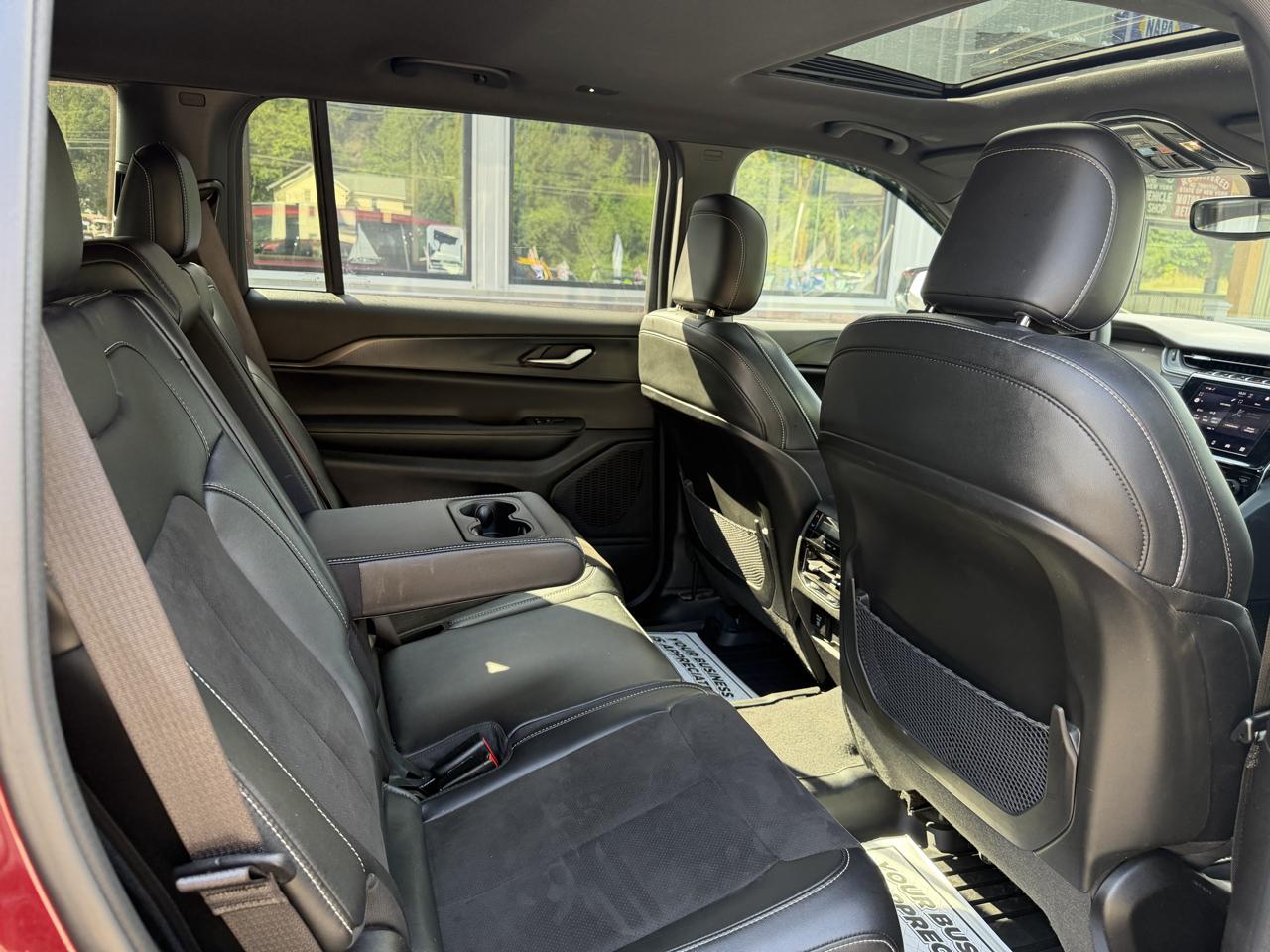 Jeep Grand Cherokee L  2023