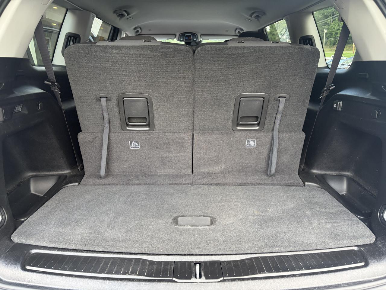 Jeep Grand Cherokee L Laredo 4WD 2023