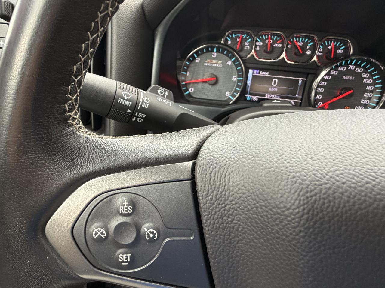 Chevrolet Silverado 1500 Z71 Ext Cab 4WD 4D 2019