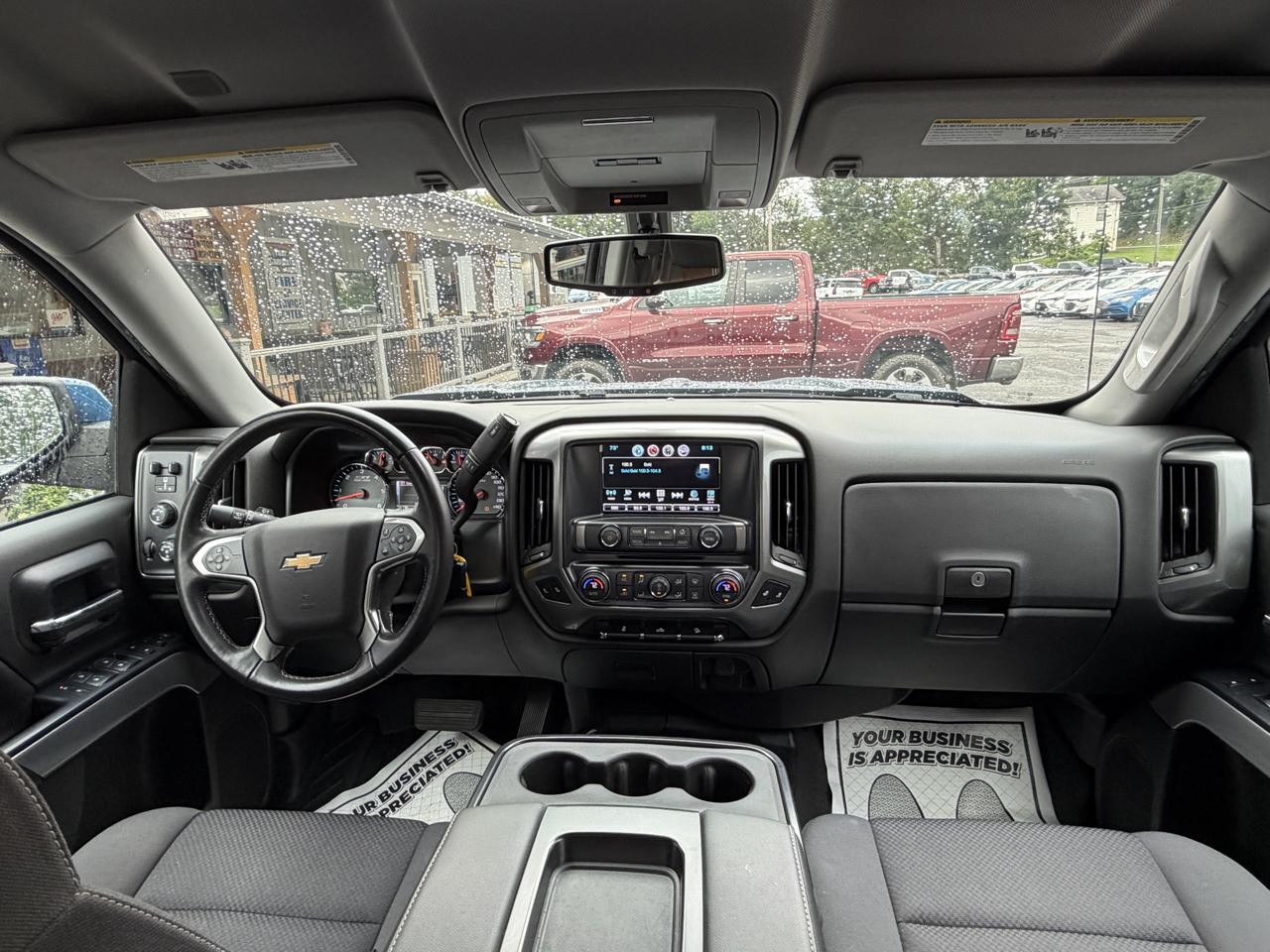 Chevrolet Silverado 1500 Z71 Ext Cab 4WD 4D 2019