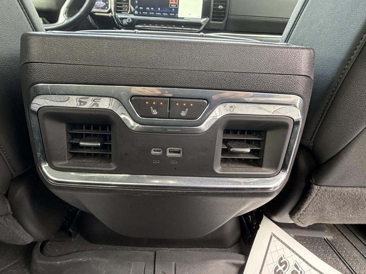 Chevrolet Silverado 1500 LTZ Crew Cab 4WD 2024