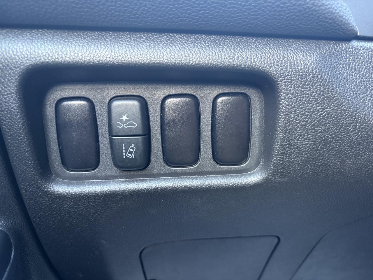 Mitsubishi Outlander Sport 2.0 ES 4WD 2026