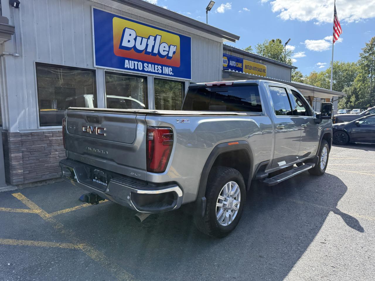 GMC Sierra 2500HD SLT Crew Cab 4WD 2024
