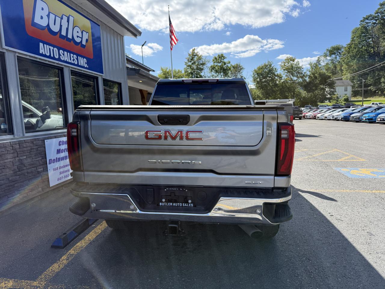 GMC Sierra 2500HD SLT Crew Cab 4WD 2024