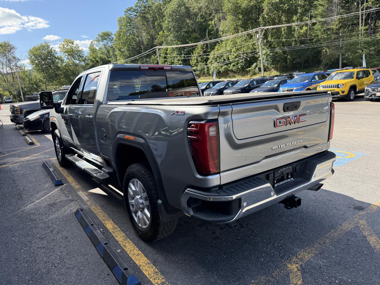 GMC Sierra 2500HD SLT Crew Cab 4WD 2024