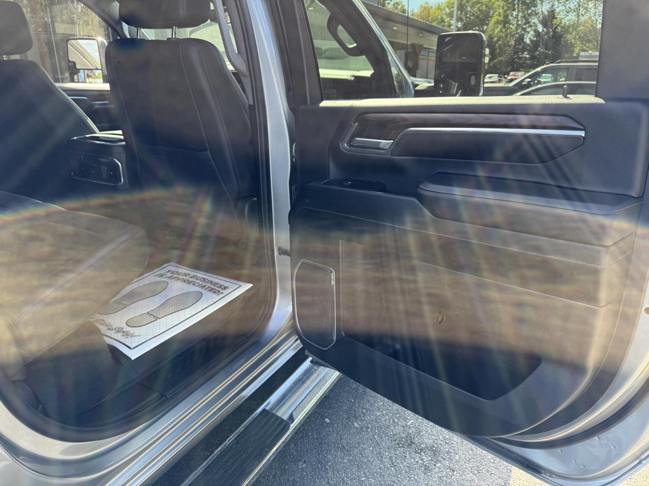 GMC Sierra 2500HD SLT Crew Cab 4WD 2024