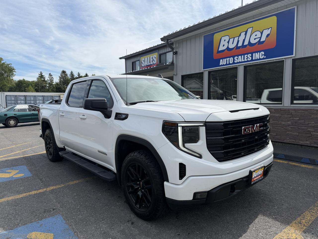GMC Sierra 1500 Elevation Crew Cab 4WD 2023