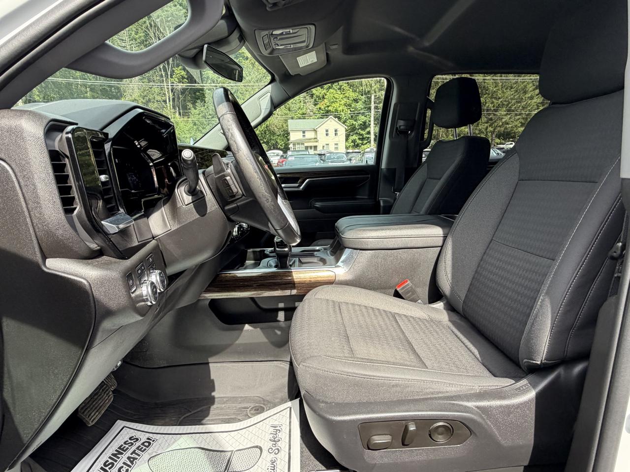 GMC Sierra 1500 Elevation Crew Cab 4WD 2023