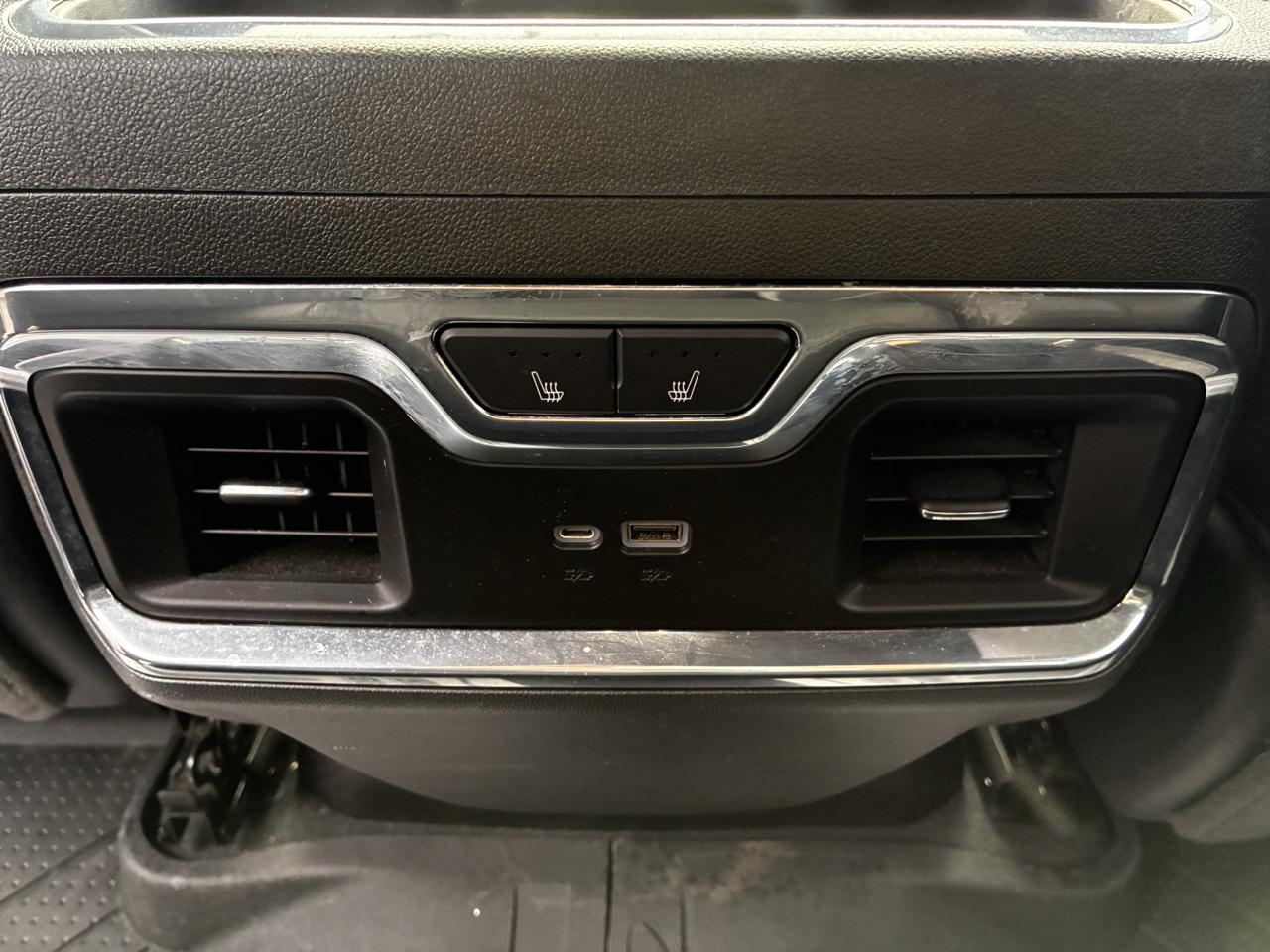 Chevrolet Silverado 1500 High Country Crew Cab 4WD 2023
