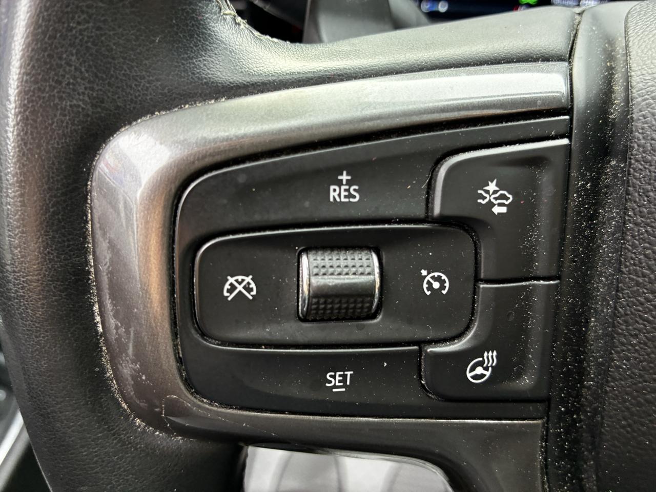 Chevrolet Silverado 1500 High Country Crew Cab 4WD 2023