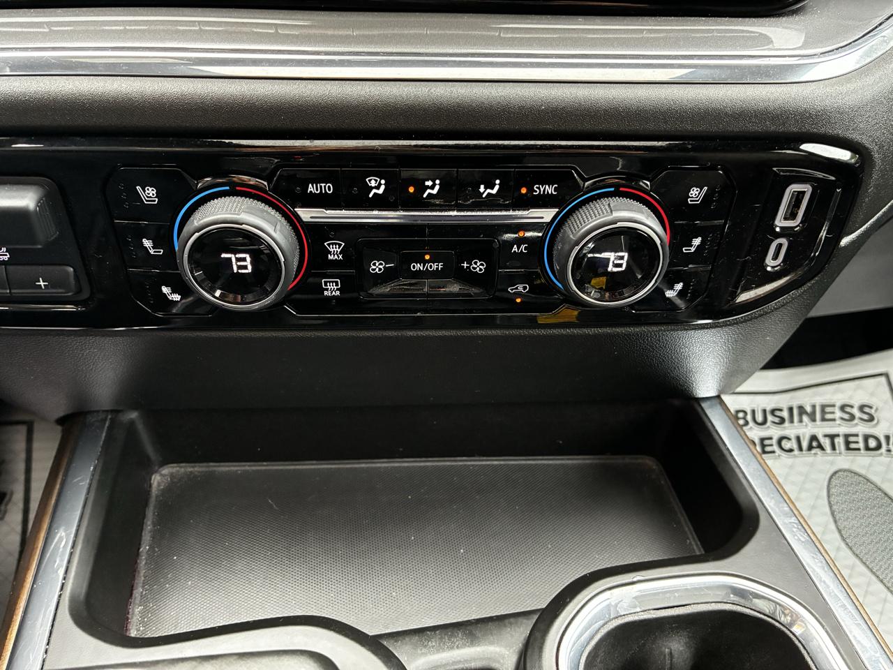 Chevrolet Silverado 1500 High Country Crew Cab 4WD 2023