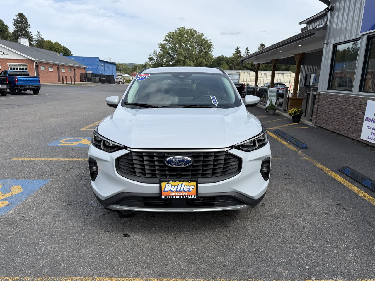 Ford Escape Platinum AWD 2025