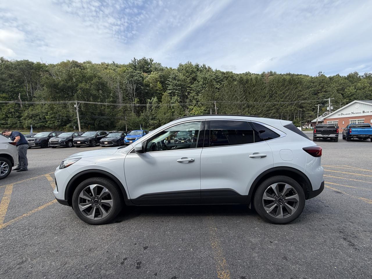 Ford Escape Platinum AWD 2025