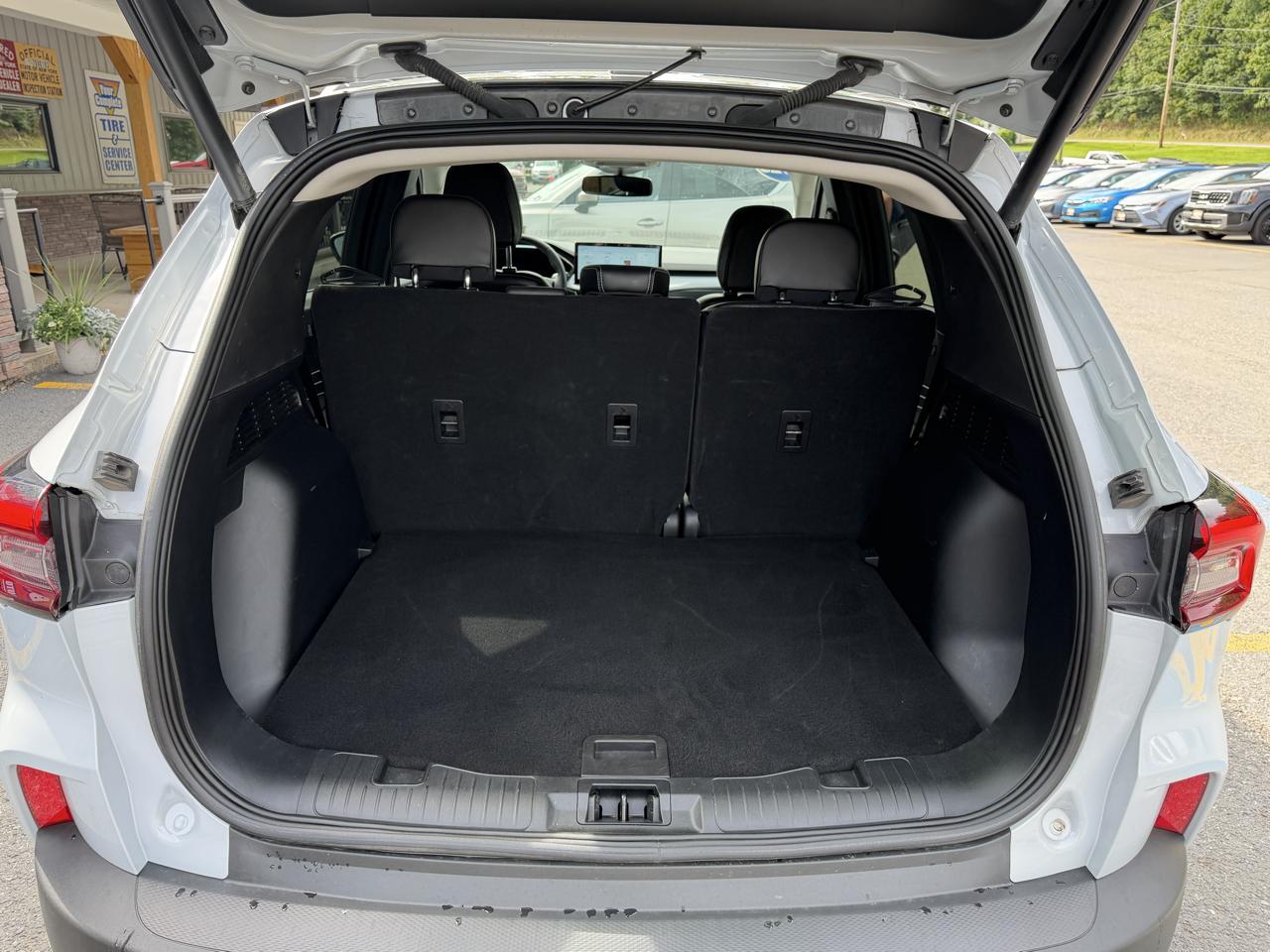 Ford Escape Platinum AWD 2025