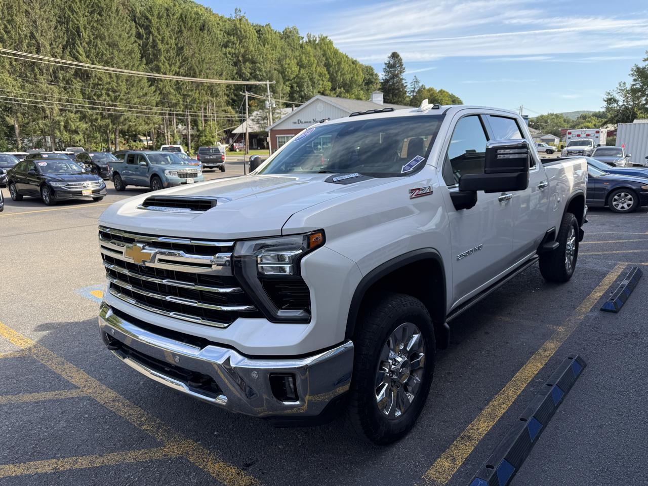 Chevrolet Silverado 2500HD LTZ Crew Cab Short Box 4WD 2024