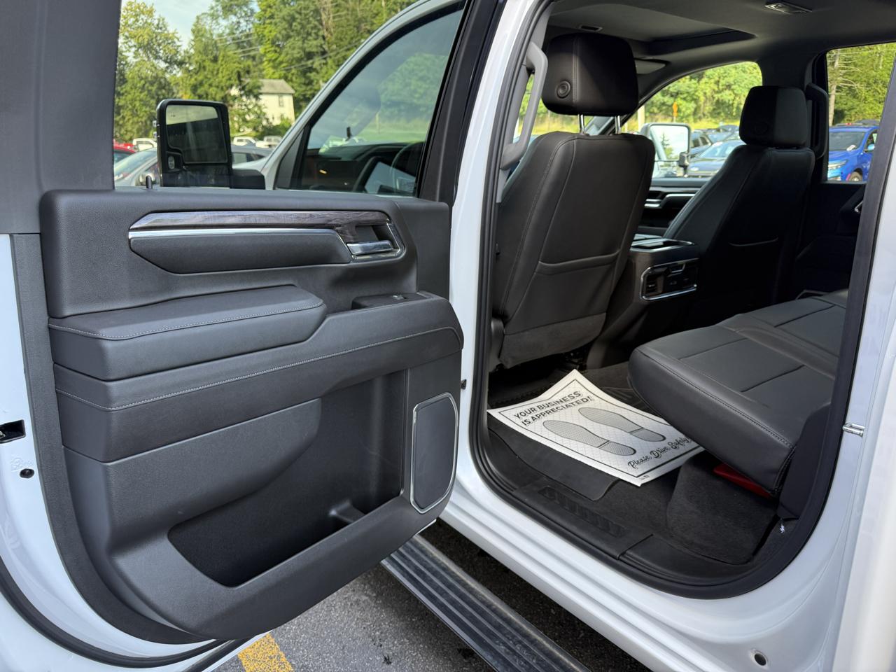 Chevrolet Silverado 2500HD LTZ Crew Cab Short Box 4WD 2024