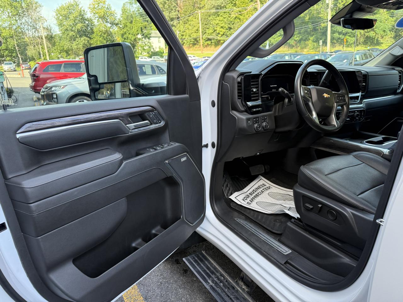 Chevrolet Silverado 2500HD LTZ Crew Cab Short Box 4WD 2024