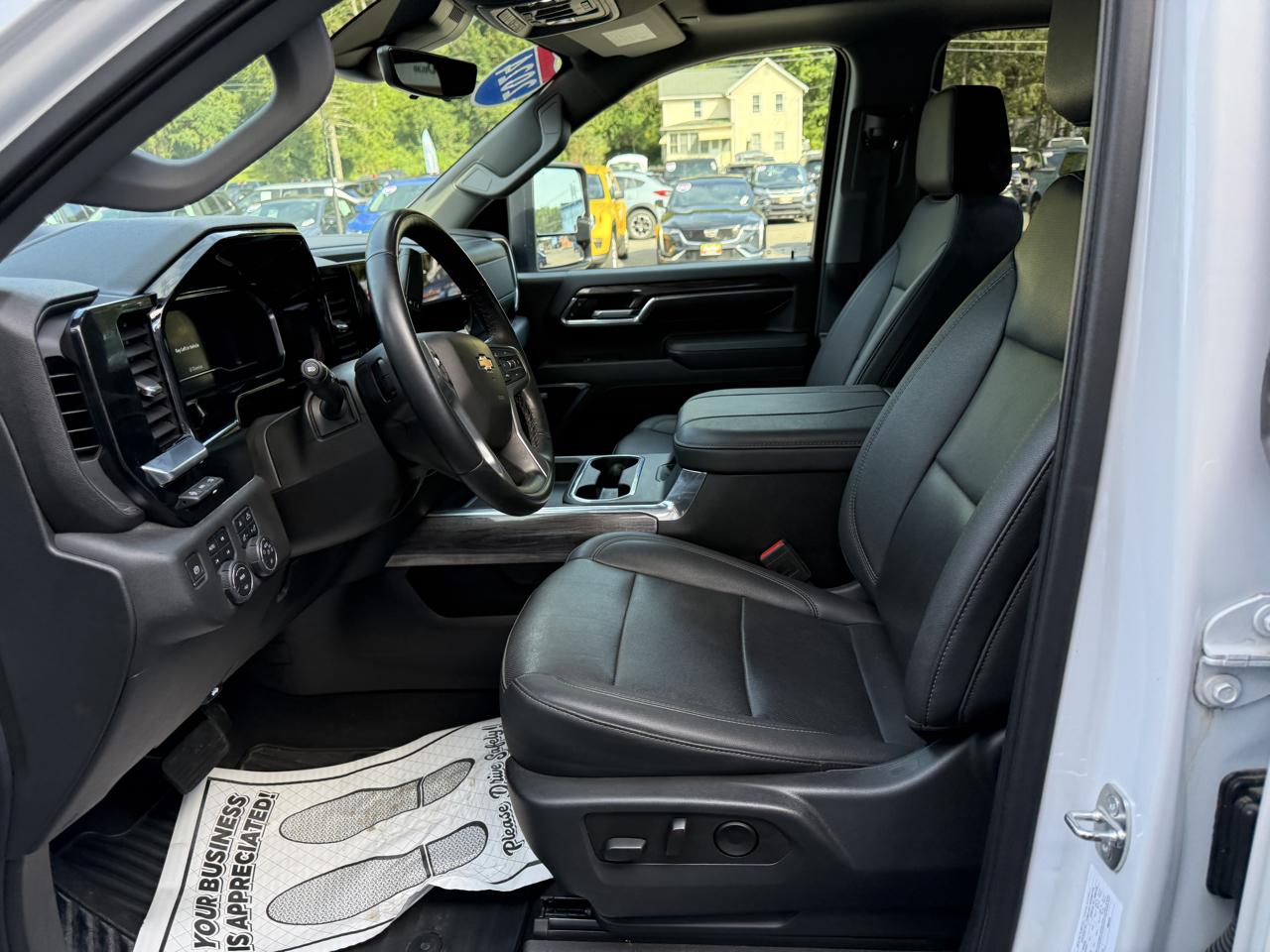 Chevrolet Silverado 2500HD LTZ Crew Cab Short Box 4WD 2024