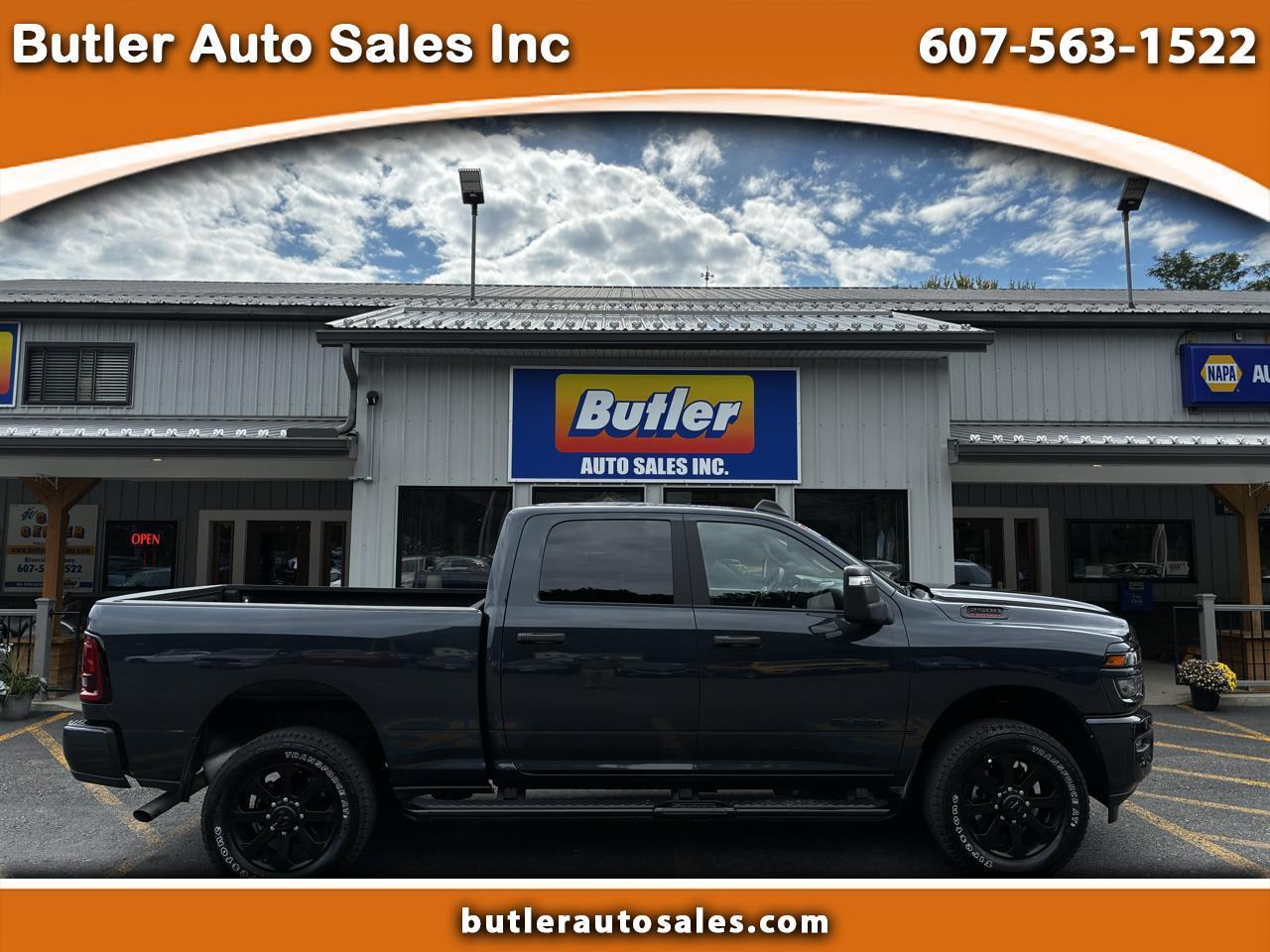 2026 RAM 2500 Tradesman Crew Cab SWB 4WD