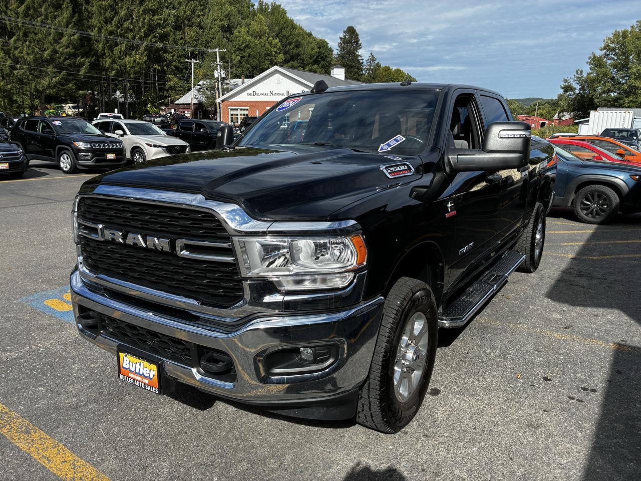RAM 2500 Big Horn Crew Cab 4WD 2024
