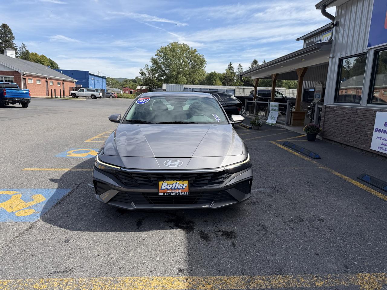 Hyundai Elantra SEL 2024