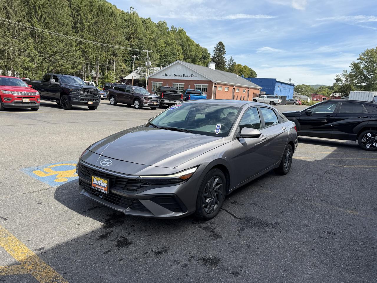Hyundai Elantra SEL 2024