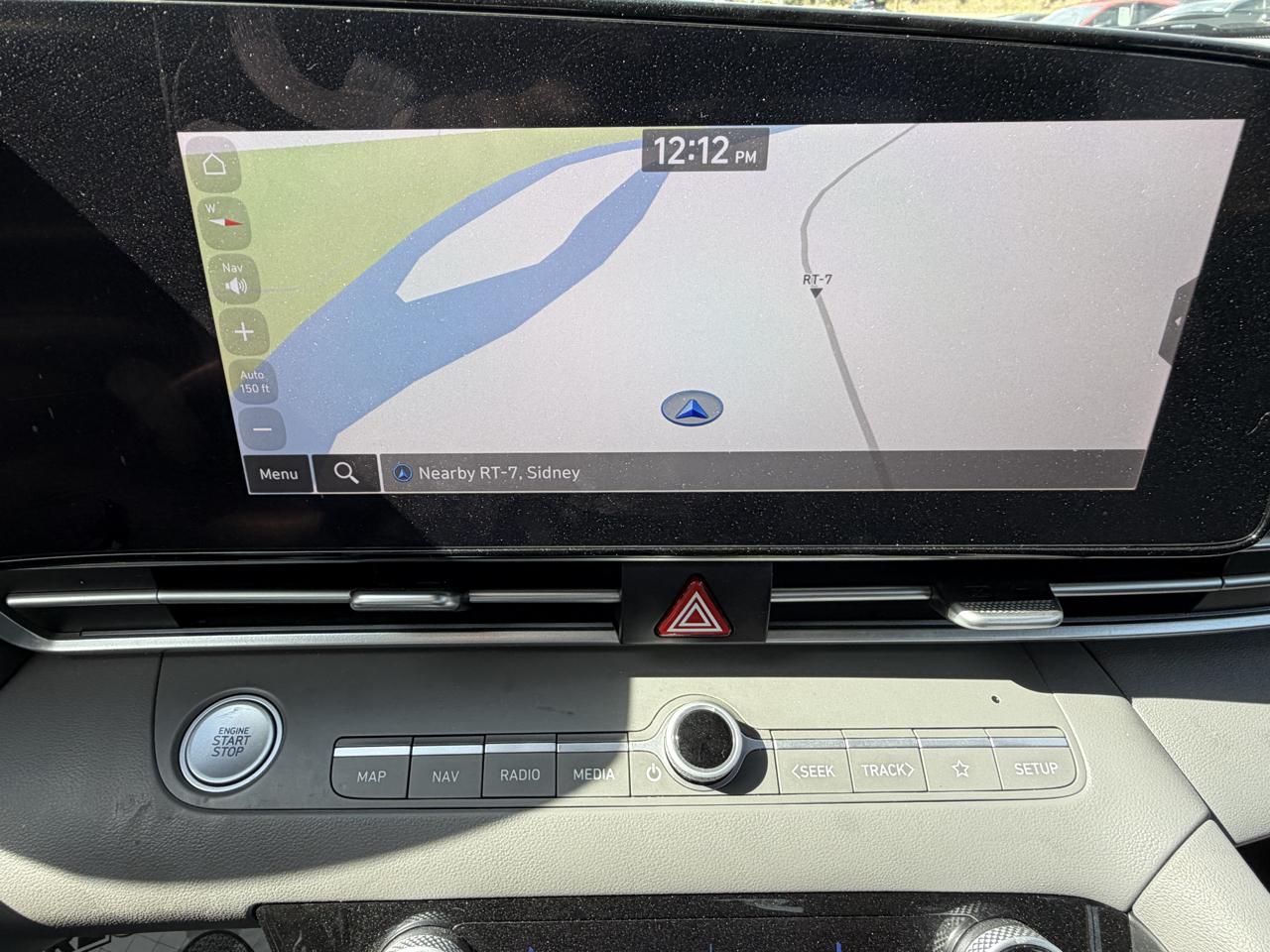 Hyundai Elantra SEL 2024