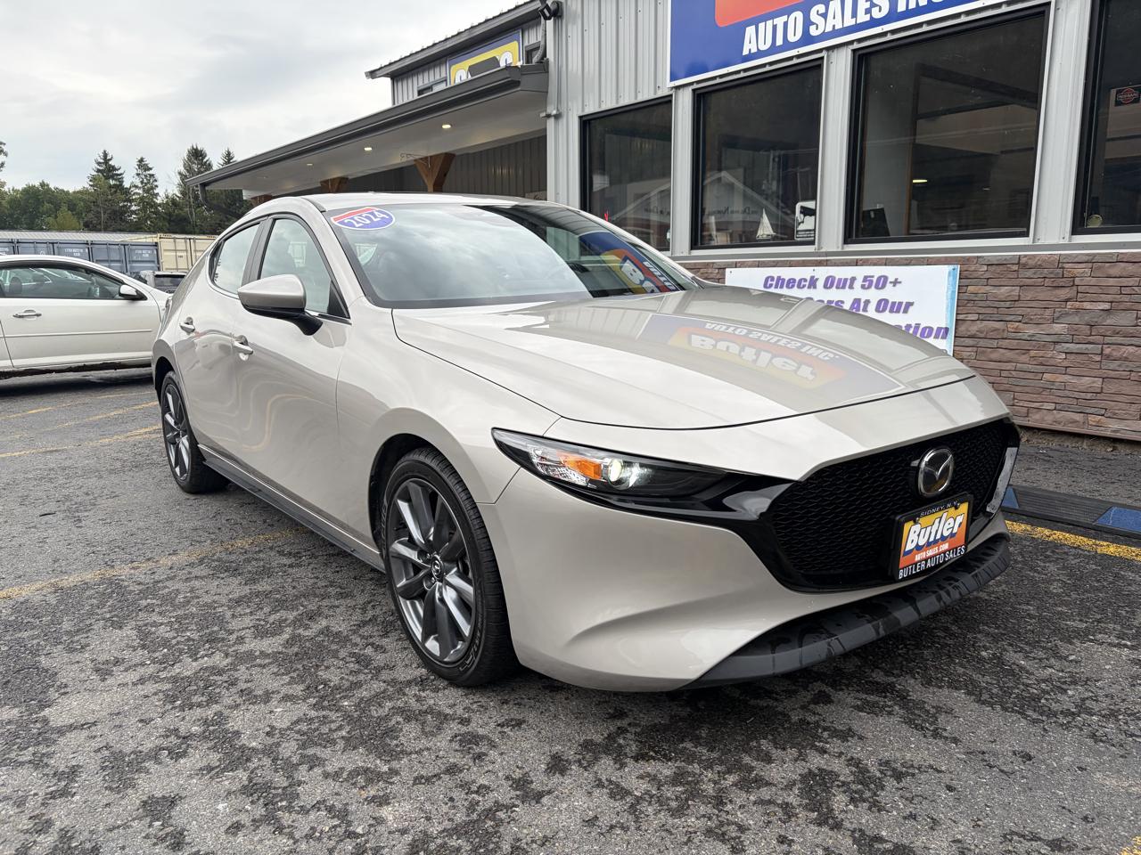 Mazda MAZDA3 Preferred Hatchback 2024