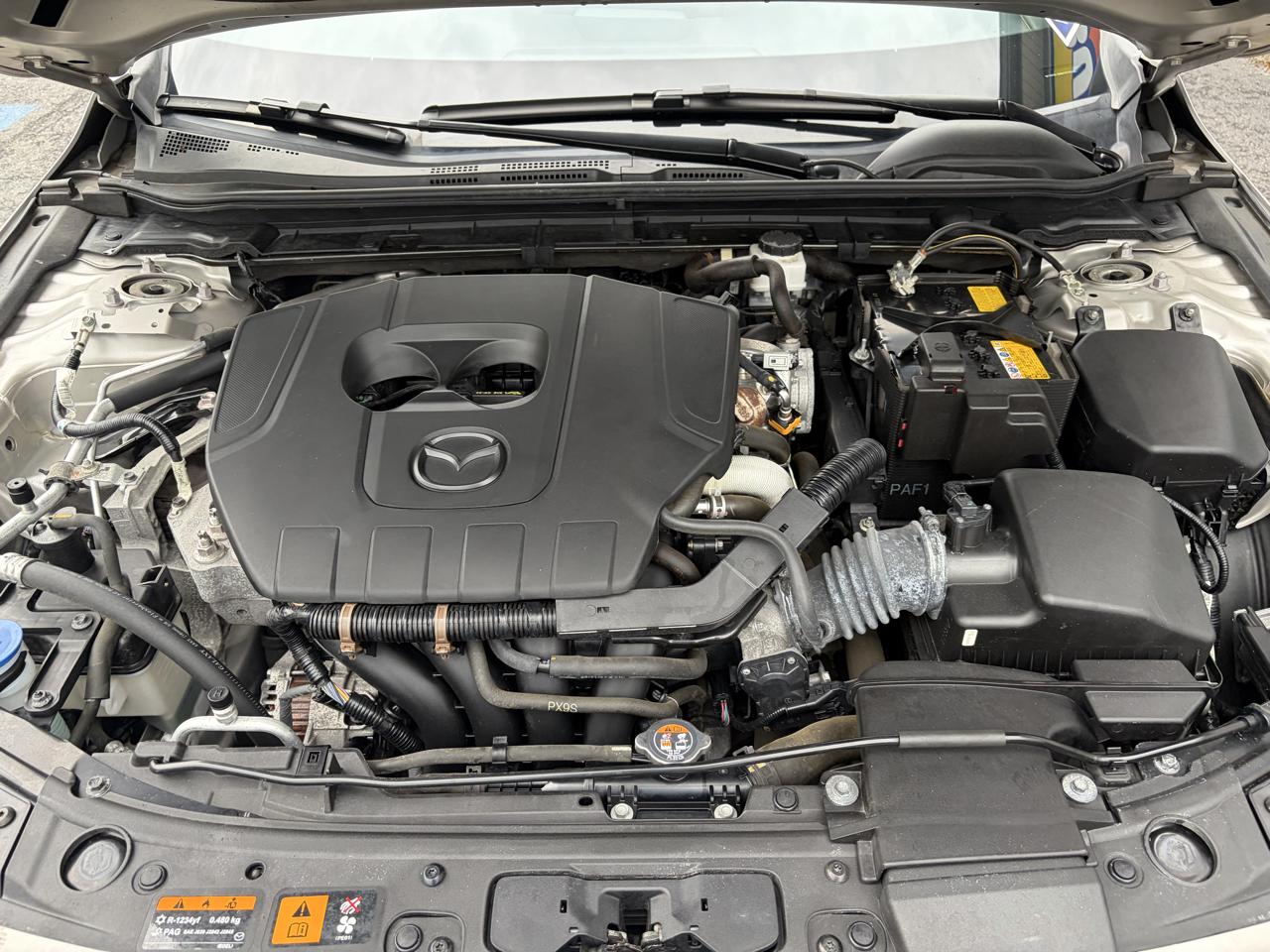Mazda MAZDA3 Preferred Hatchback 2024