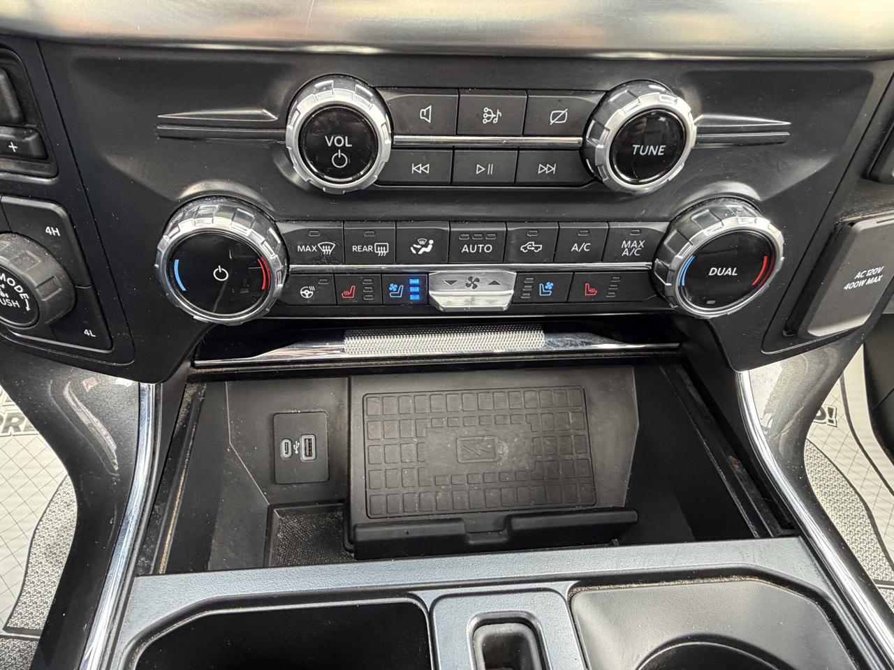 Ford F-150 SuperCrew 150" Lariat 4WD 2022