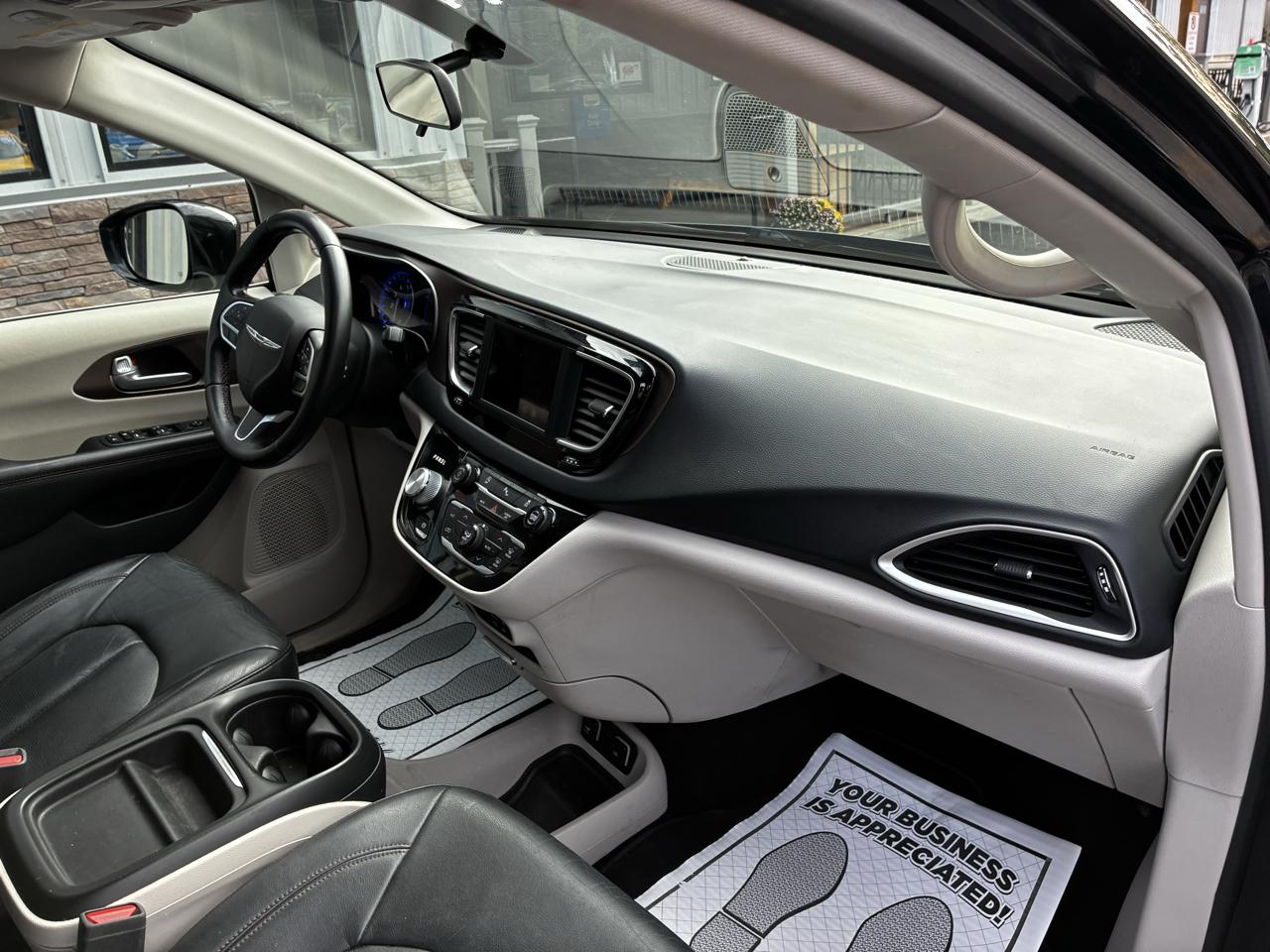 Chrysler Pacifica Touring-L 2018