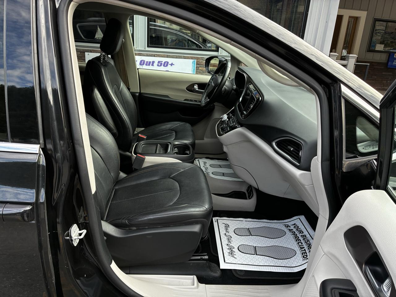 Chrysler Pacifica Touring-L 2018