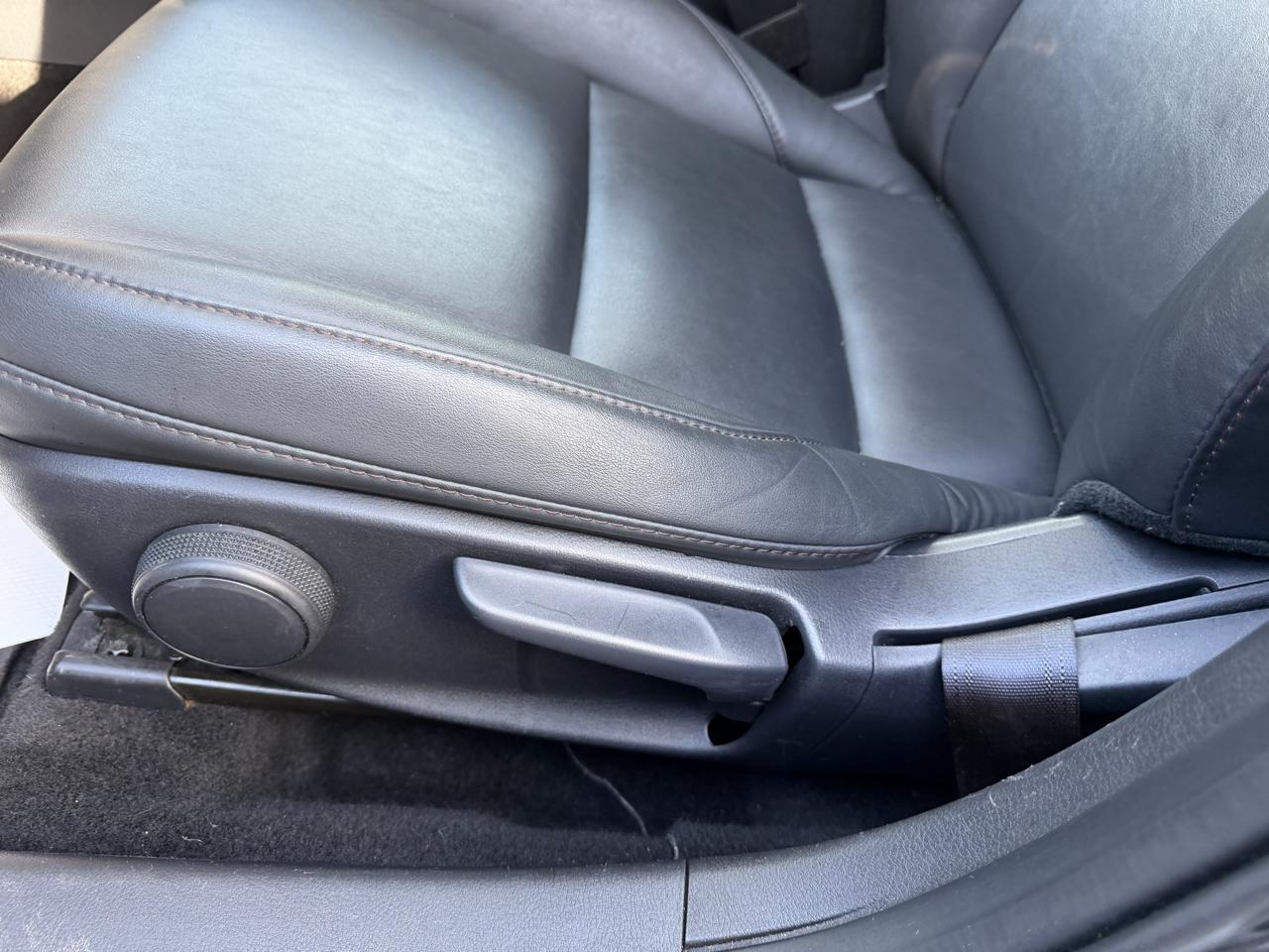 Mazda MAZDA3 Select 2024