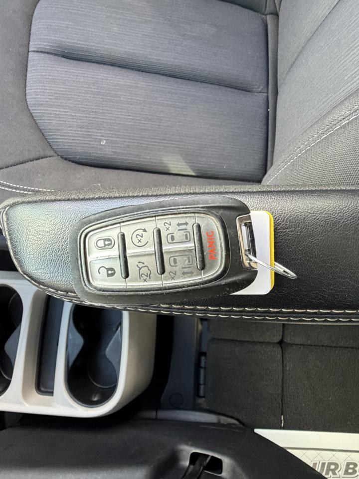 Chrysler Voyager LX 2023