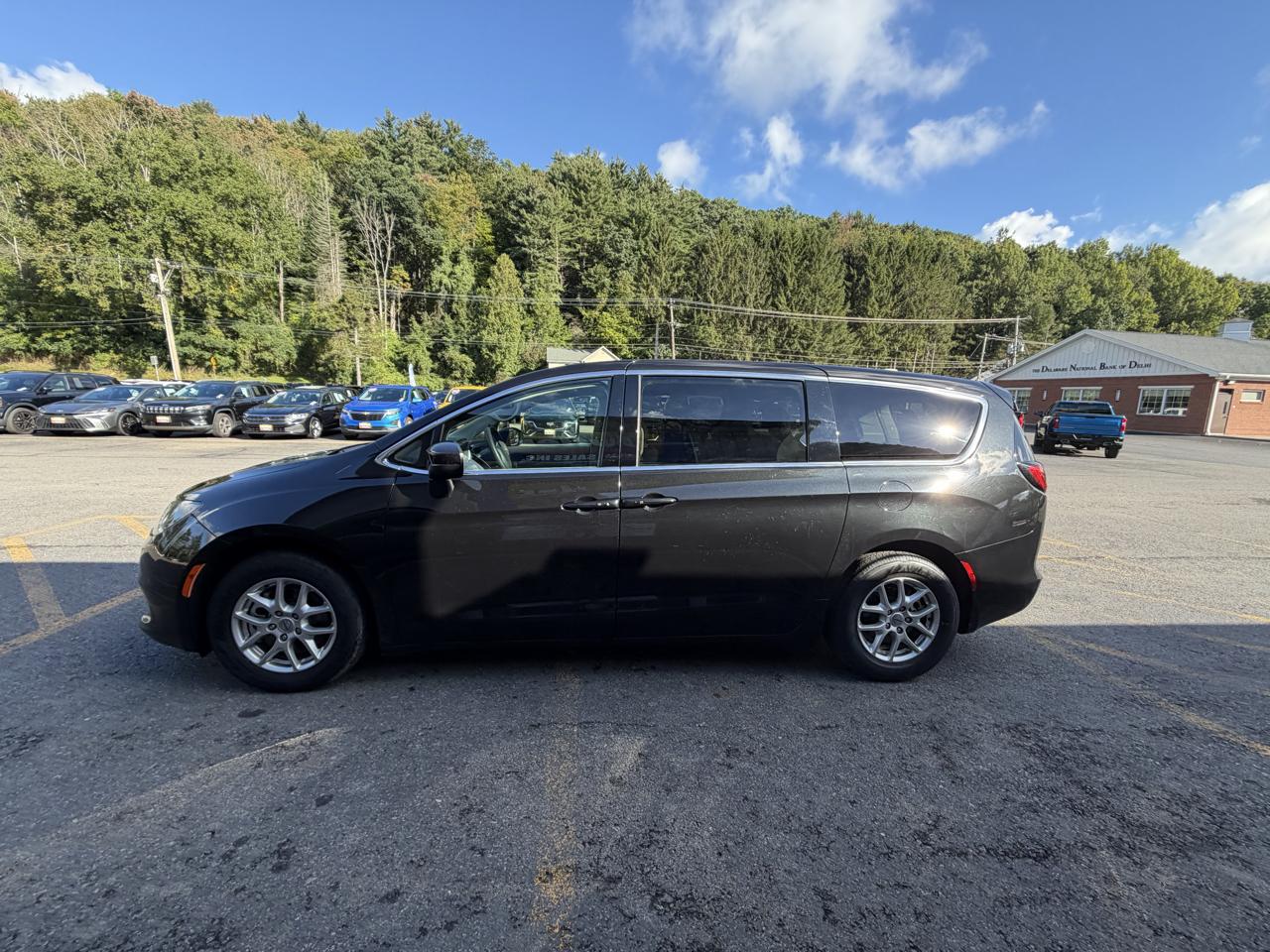 Chrysler Voyager LX 2023