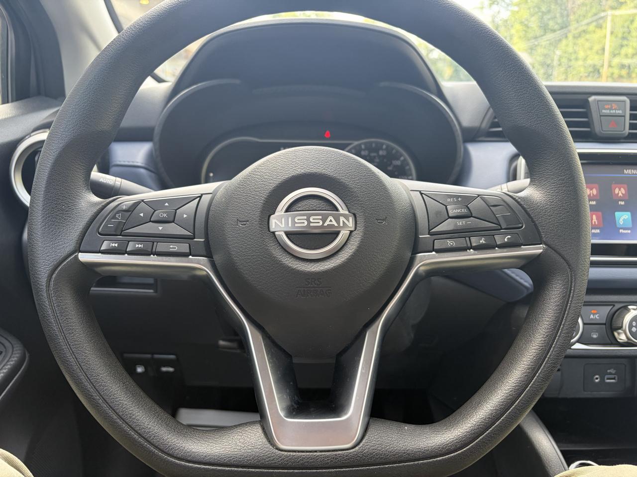 Nissan Versa SV 2024