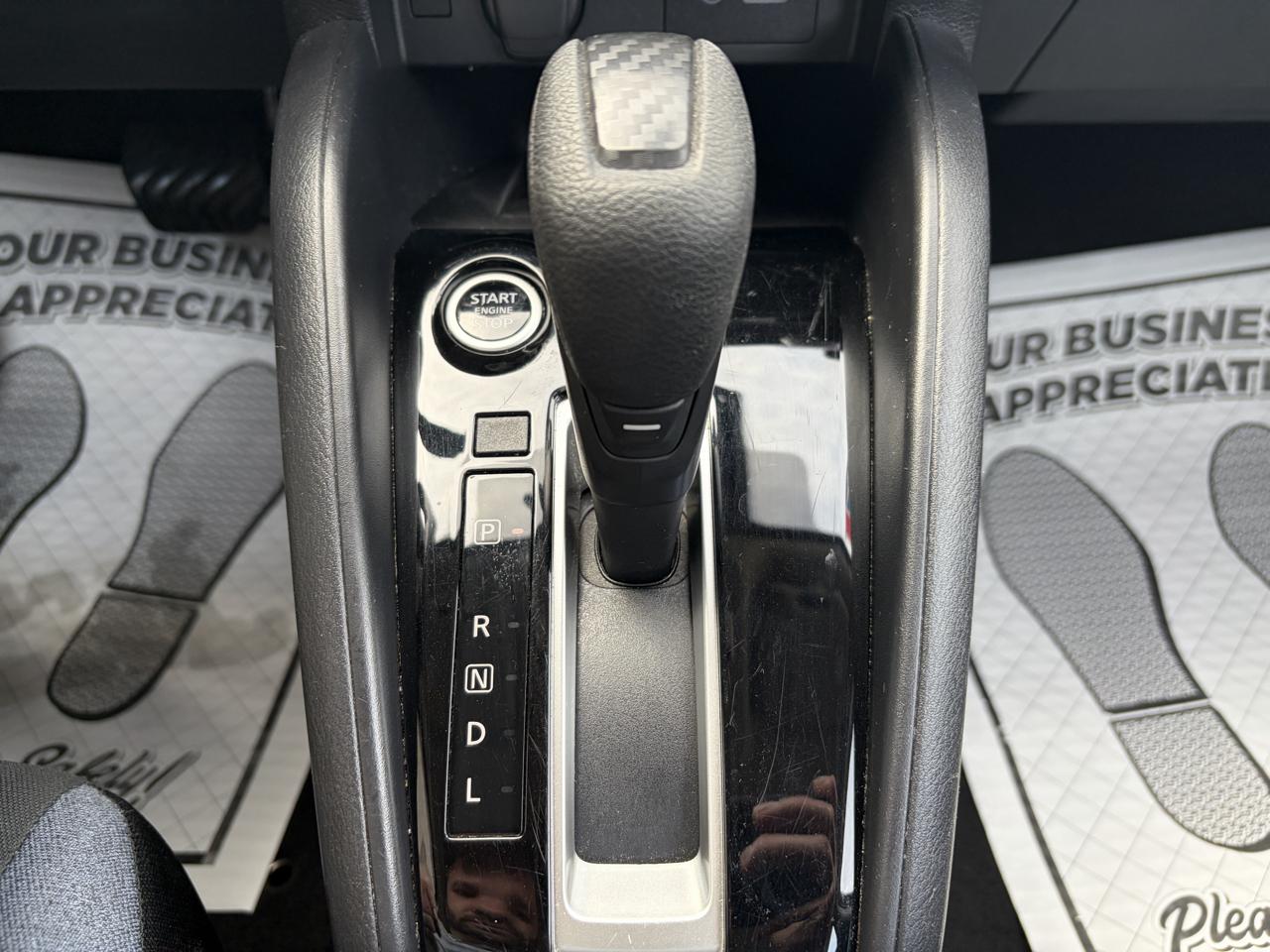 Nissan Versa SV 2024