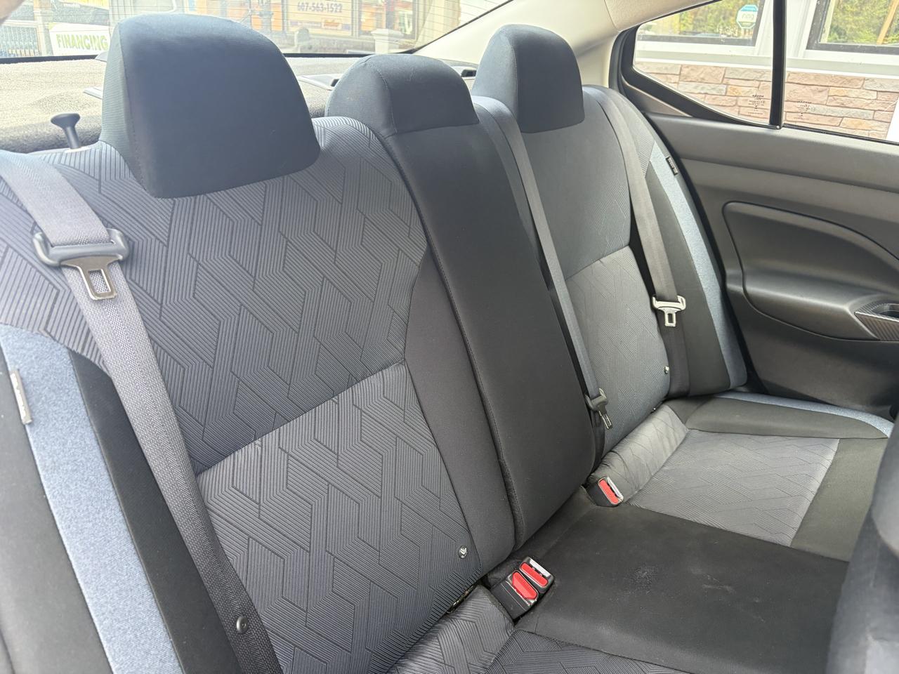 Nissan Versa SV 2024