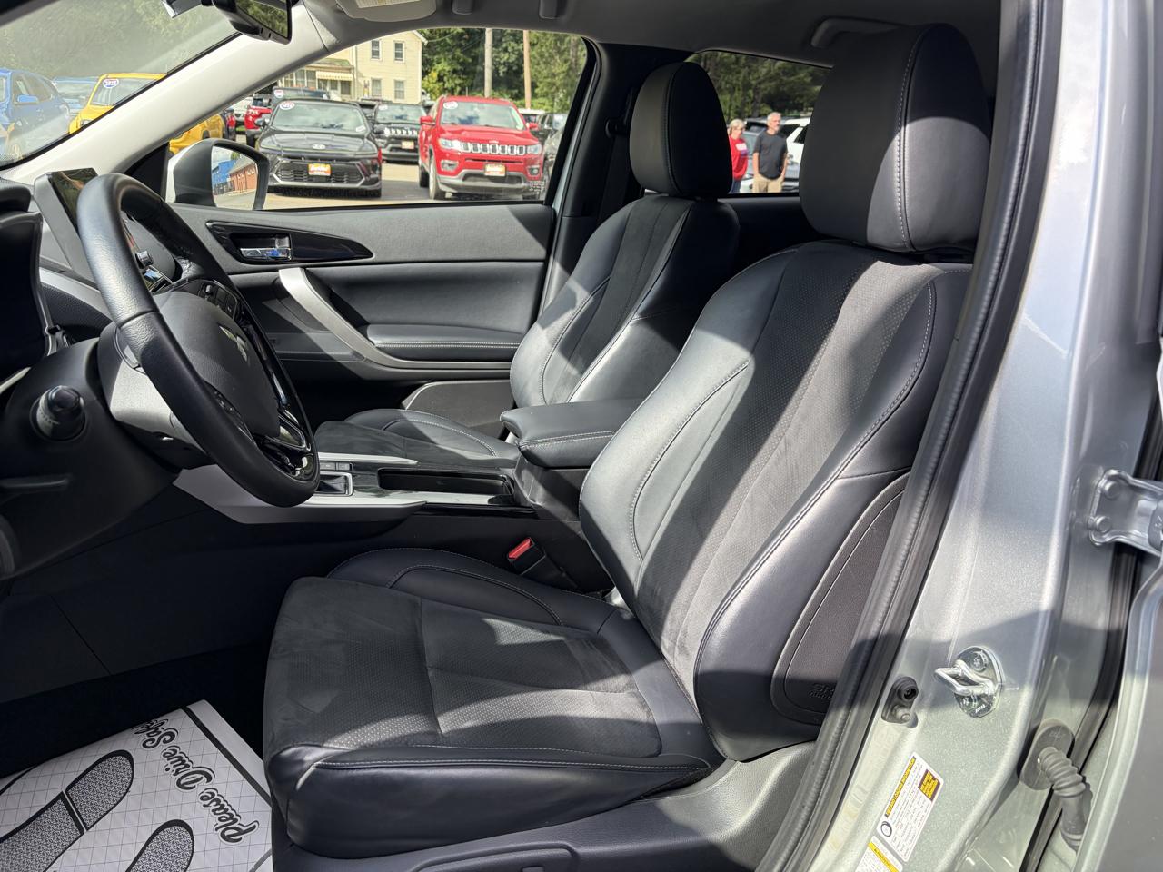 Mitsubishi Eclipse Cross SE AWD 2025
