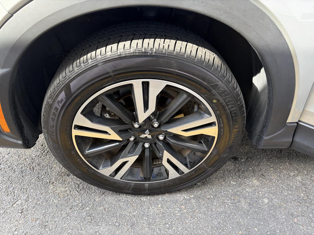 Mitsubishi Eclipse Cross SE AWD 2025