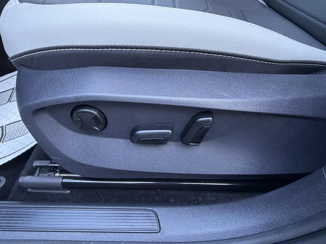 Volkswagen Taos SE 4Motion 2026