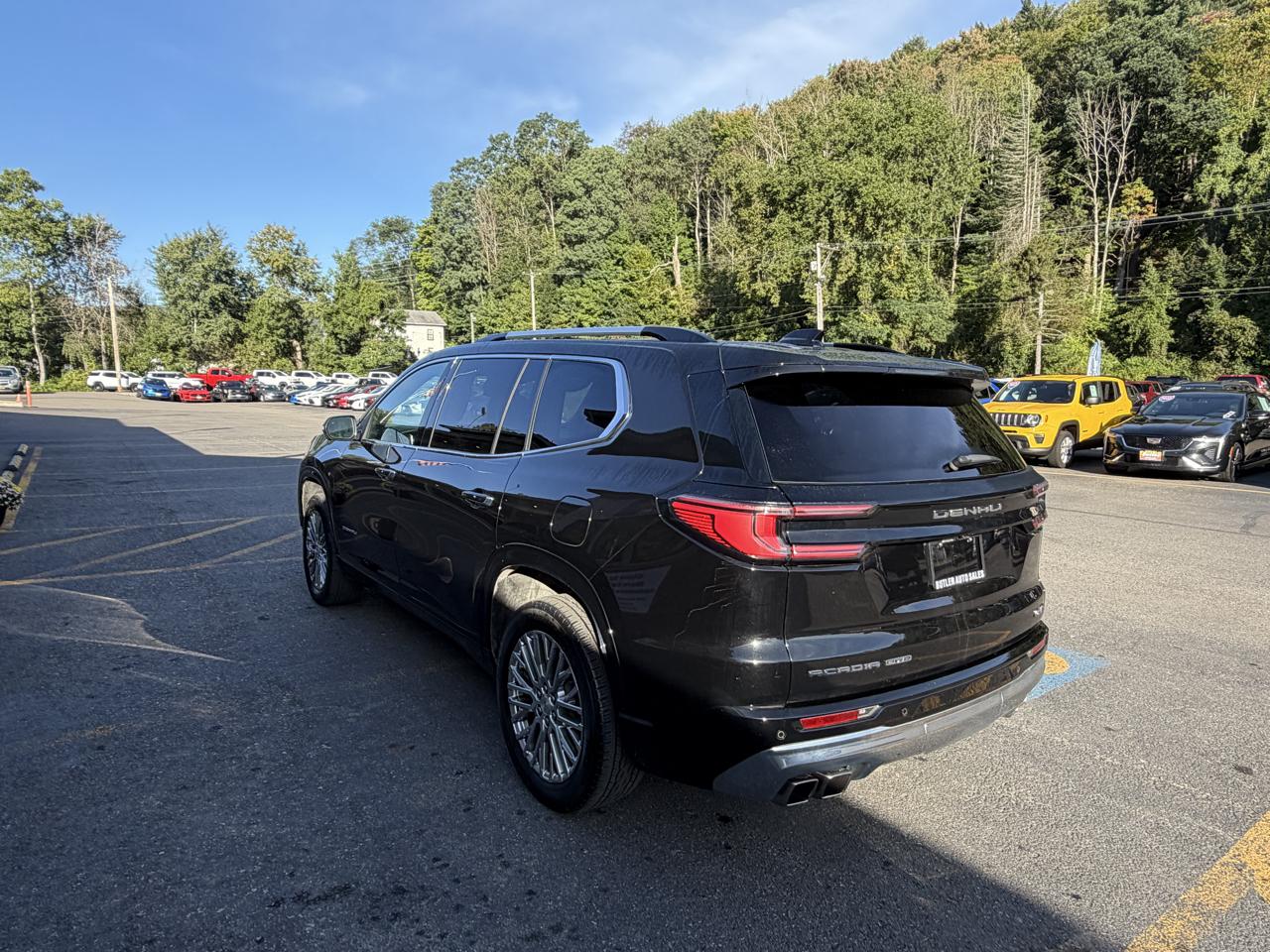 GMC Acadia Denali AWD 2024