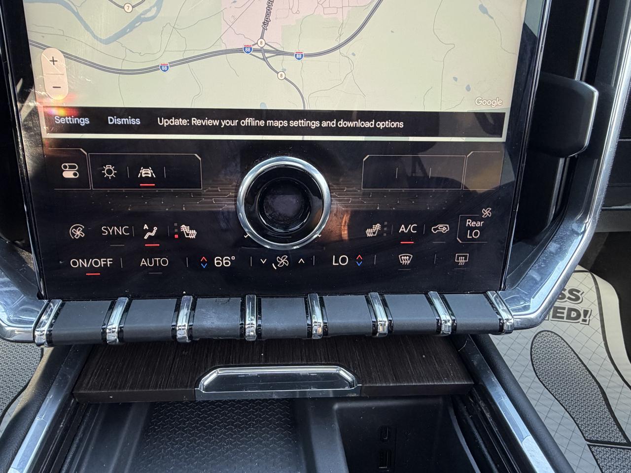 GMC Acadia Denali AWD 2024