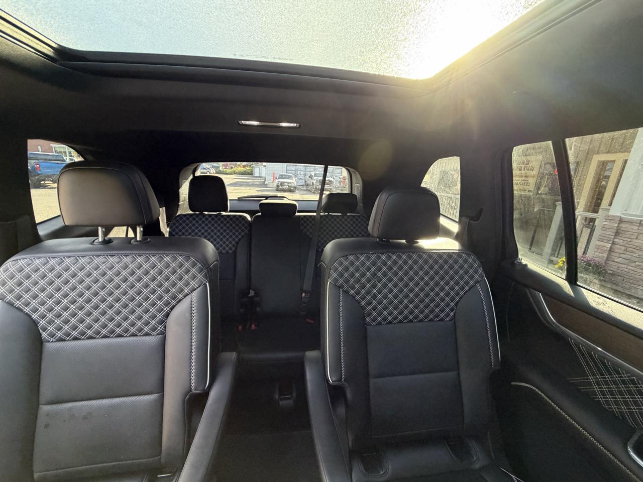 GMC Acadia Denali AWD 2024