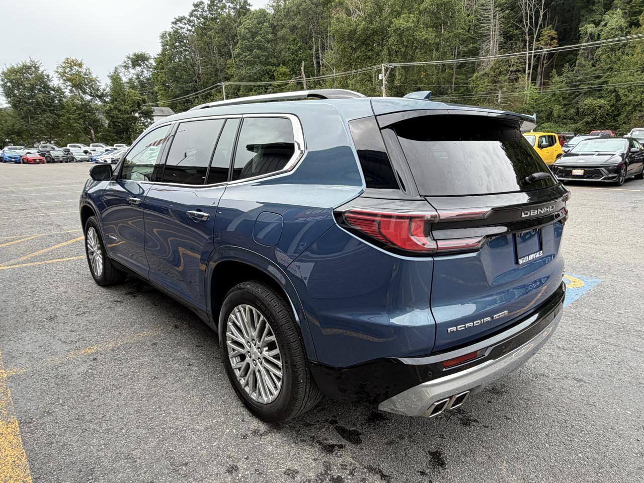 GMC Acadia Denali AWD 2024