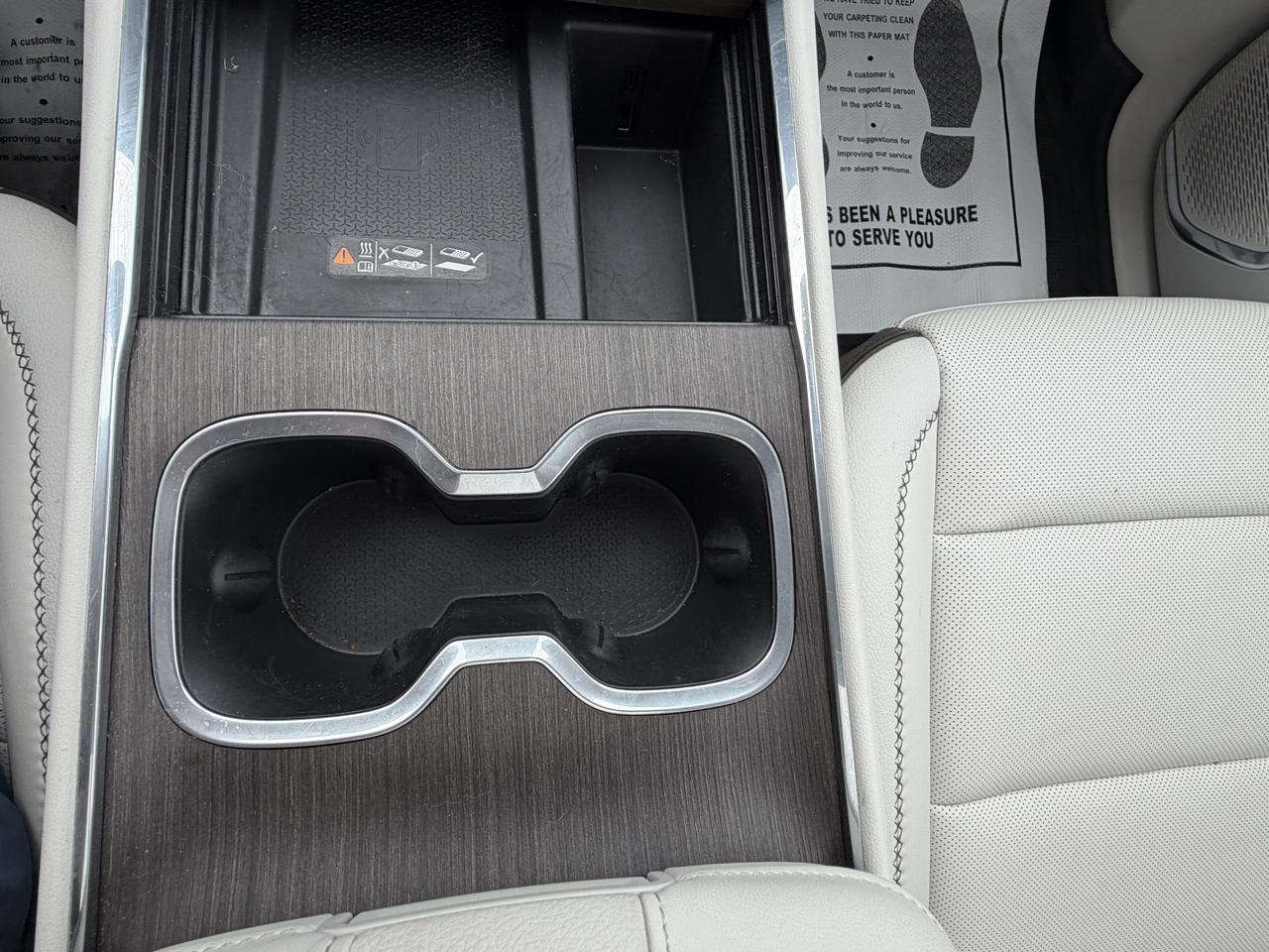 GMC Acadia Denali AWD 2024