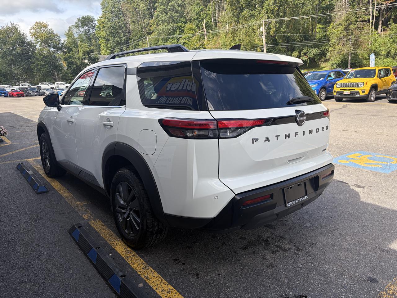 Nissan Pathfinder SV 4WD 2026