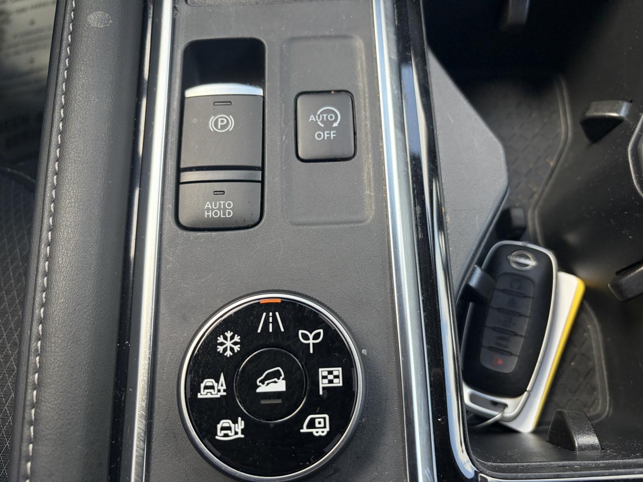 Nissan Pathfinder SV 4WD 2026
