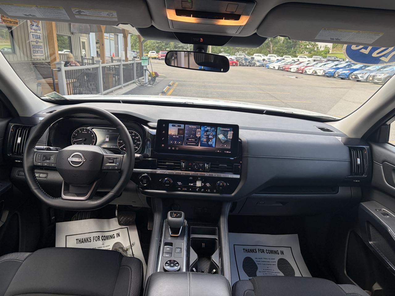 Nissan Pathfinder SV 4WD 2026